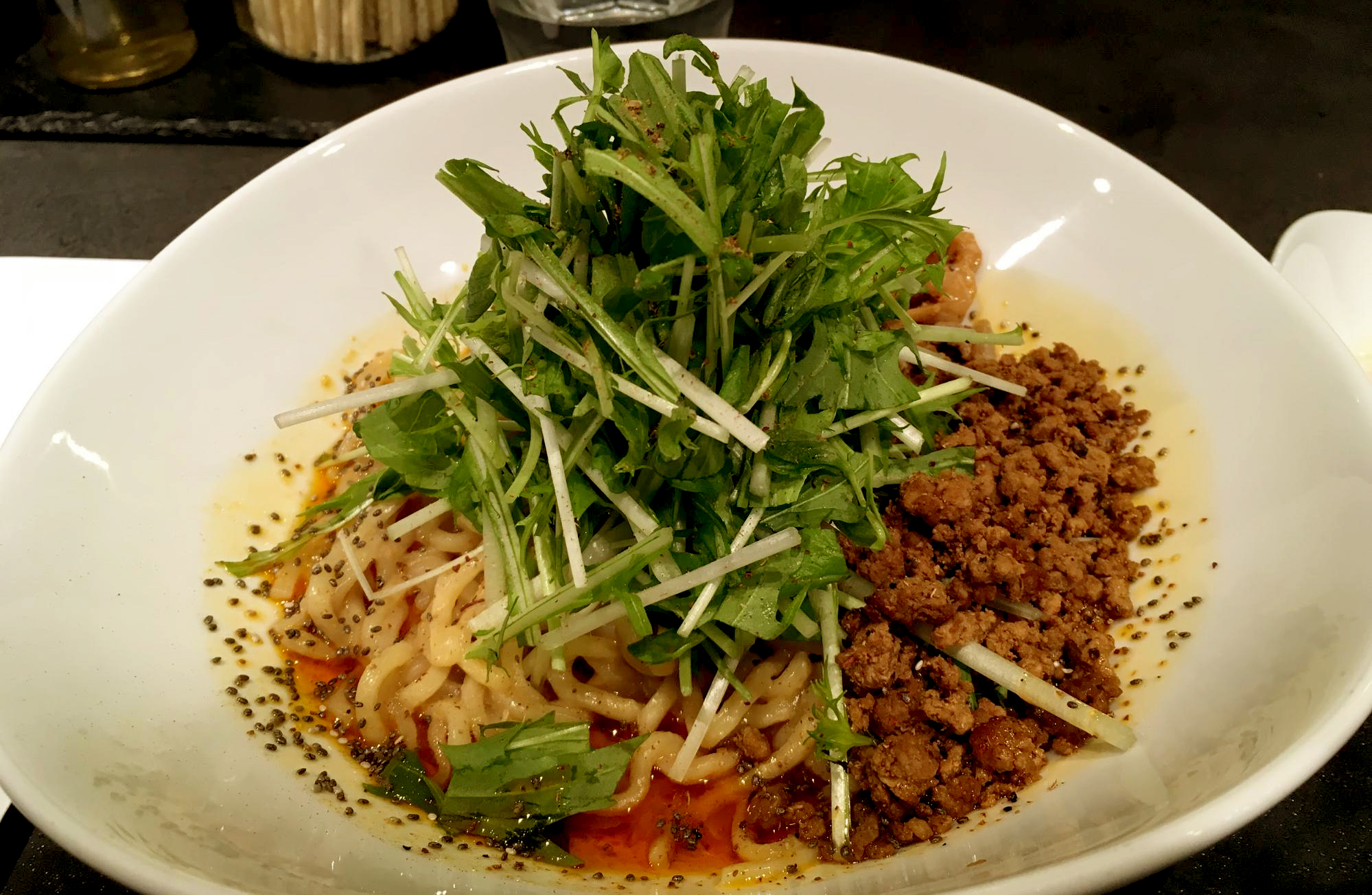 山椒の効いた汁なし担々麺